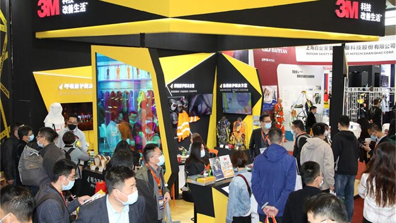 广告设计资质证书，解锁会展行业专业通行证